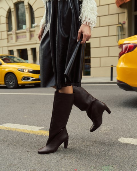 Kadın Topuklu Çizme