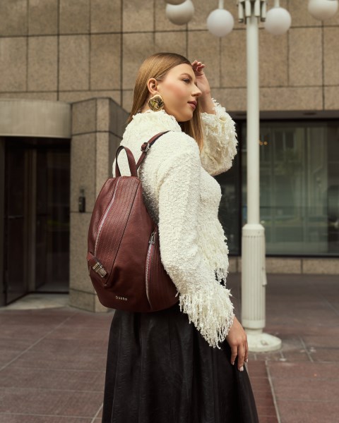 Kadın Sırt Çantası