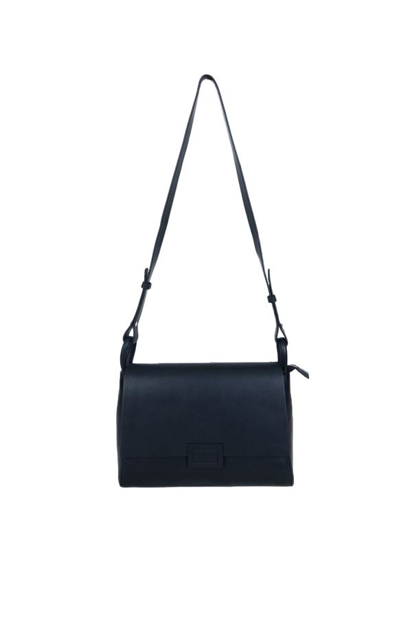 Siyah Deri Kadın Çapraz Çanta