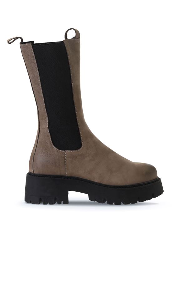 Vizon Nubuk Kadın Dolgu Topuklu Bot