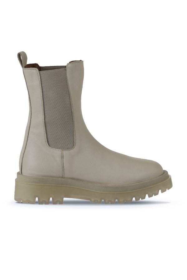 Bej Deri Kadın Dolgu Topuklu Bot