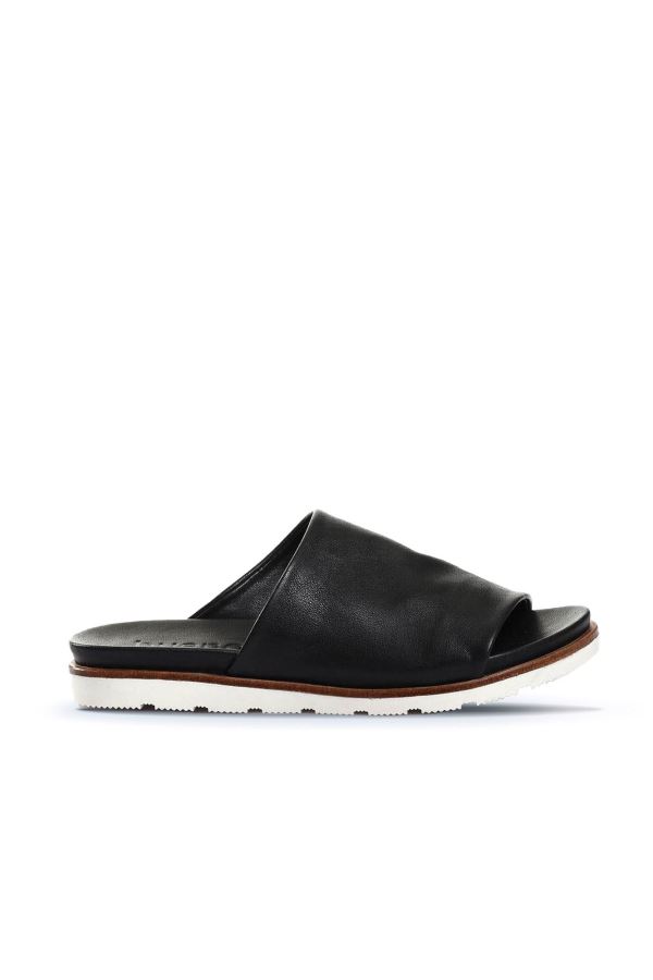 Siyah Deri-Beyaz Tb Kadın Düz Terlik