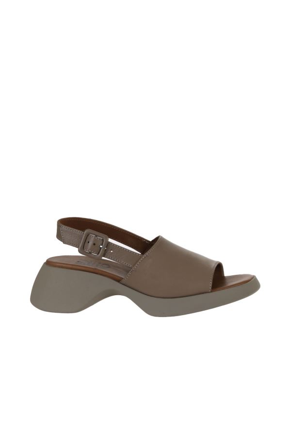 Gri Deri Kadın Dolgu Topuklu Sandalet 