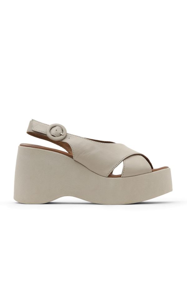 Gri Deri Kadın Dolgu Topuklu Sandalet