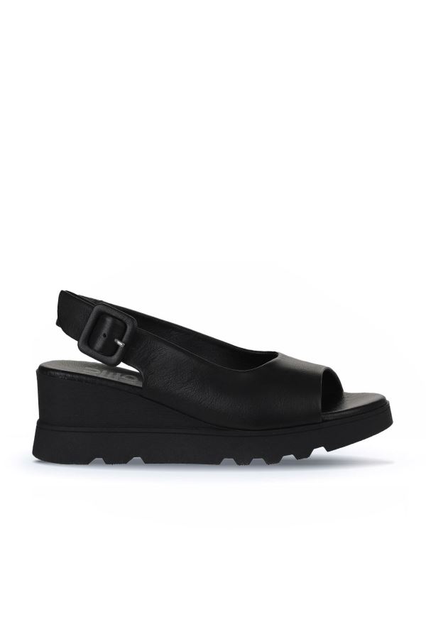 Siyah Deri Kadın Dolgu Topuklu Sandalet