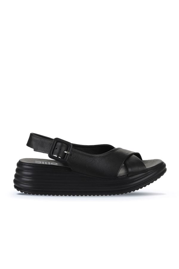 Siyah Deri Kadın Dolgu Topuklu Sandalet