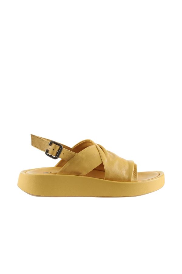 Sarı Deri Kadın Düz Sandalet 