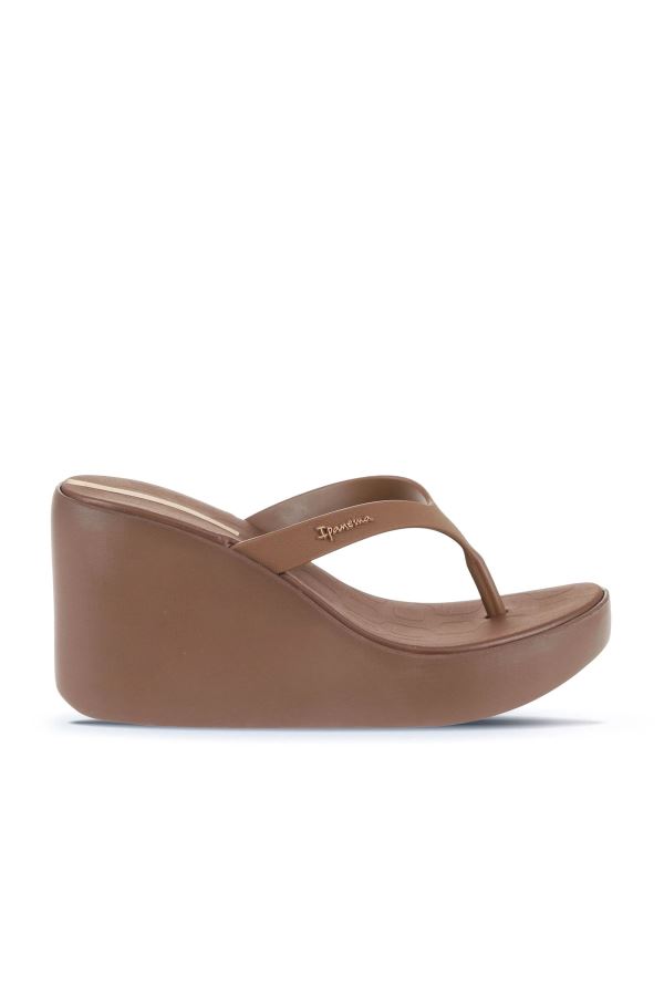 Kahverengi Ip Ipanema High Fashion Thong Kadın Parmak Arası Terlik