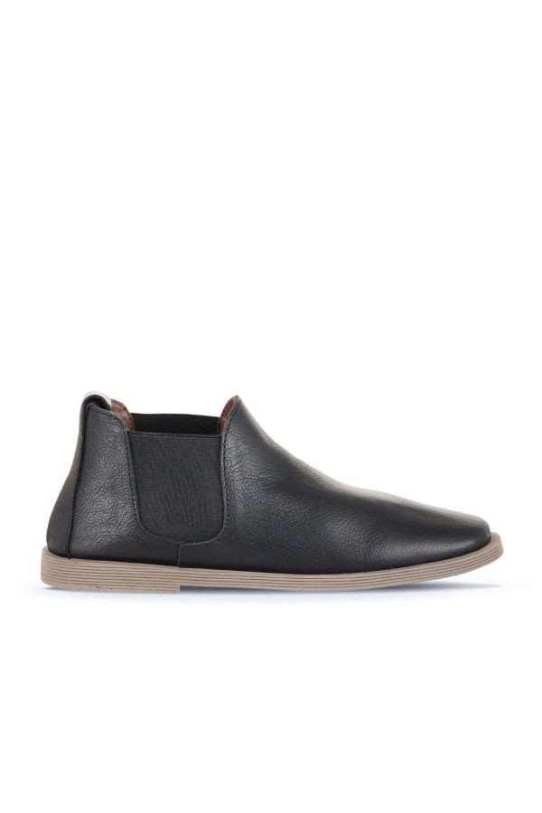 Siyah Deri Kadın Düz Bot