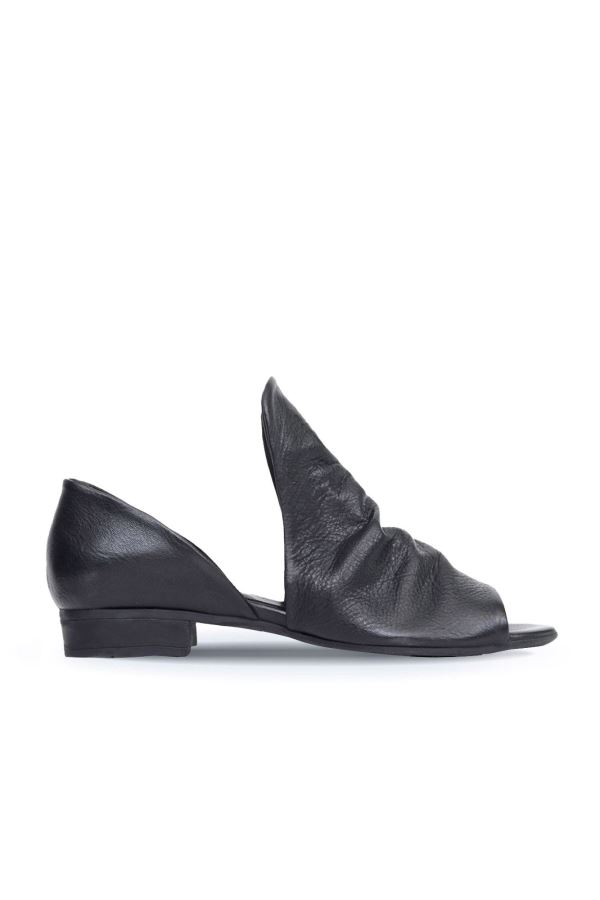 Siyah Deri Kadın Topuklu Sandalet 