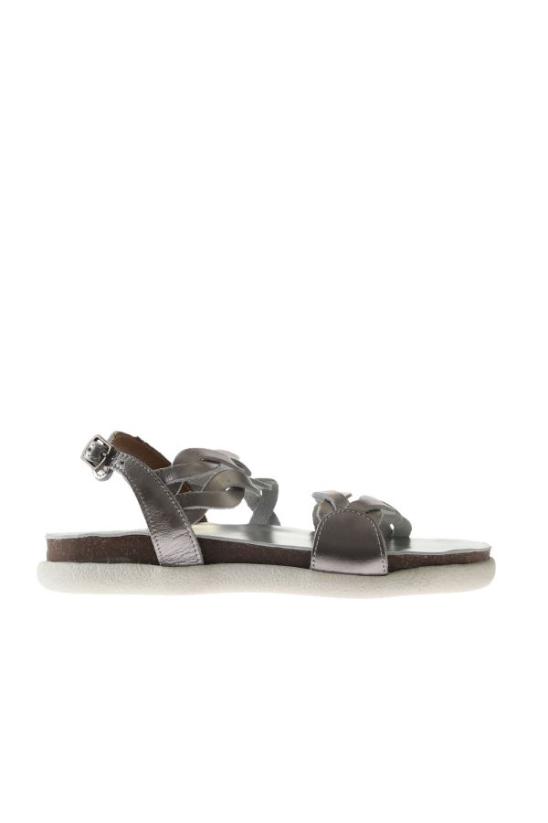 Gümüş Parlak Deri Kadın Düz Sandalet