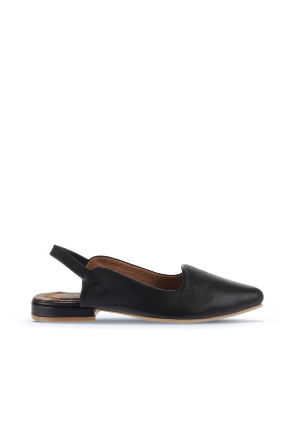 Siyah Khv-Bej Deri Kadın Düz Sandalet