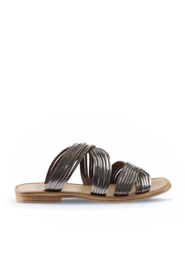 Taba Parlak Deri Kadın Düz Terlik