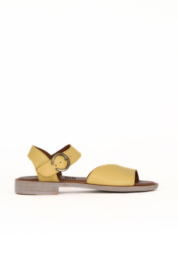 Sarı Deri Kadın Düz Sandalet