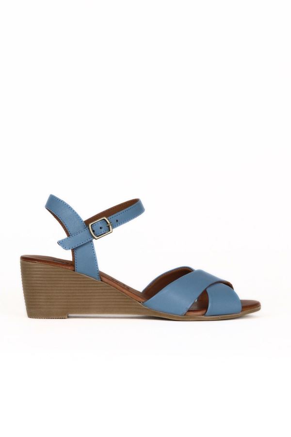 Mavi Deri Kadın Dolgu Topuklu Sandalet