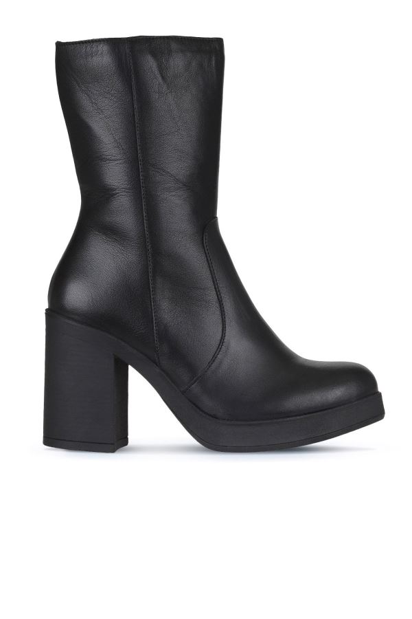 Siyah Deri Kadın Topuklu Bot