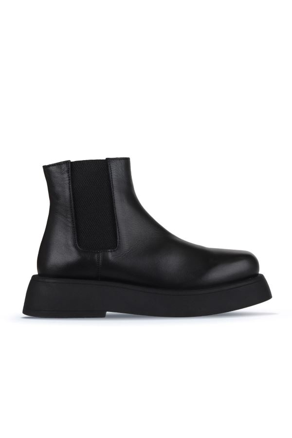 Siyah Deri Kadın Düz Bot