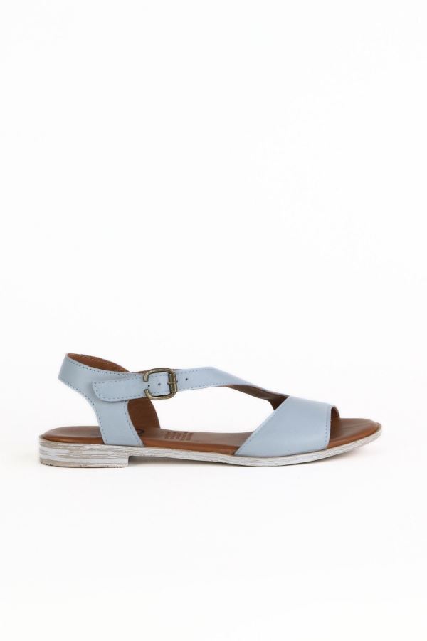 Mavi Açık Deri Kadın Düz Sandalet