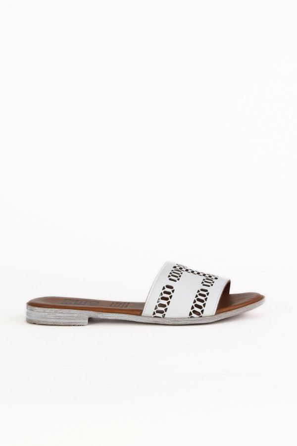 Beyaz Deri Kadın Düz Terlik