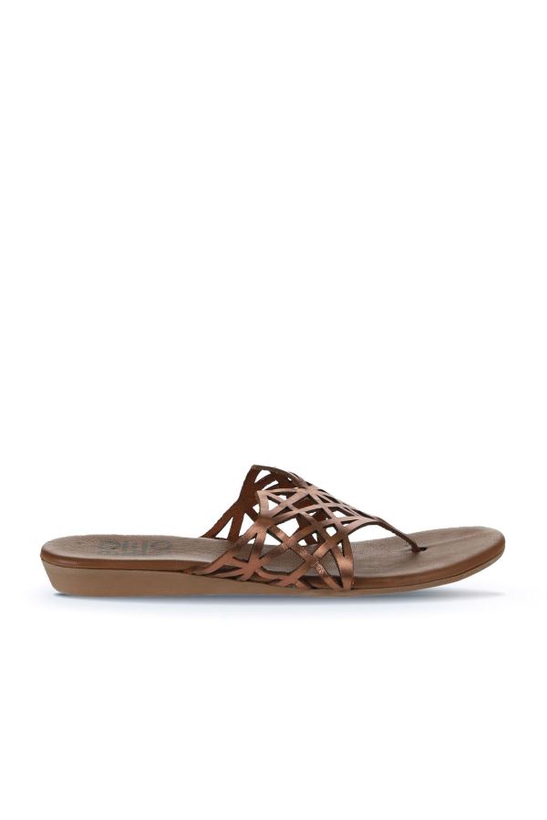 Taba Parlak Deri Kadın Parmak Arası Terlik