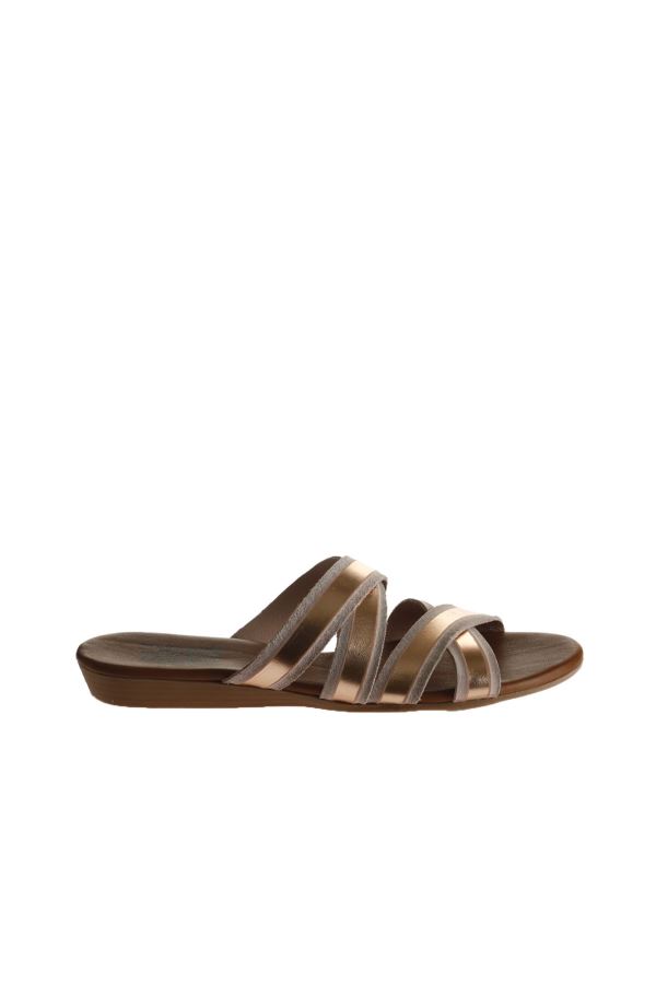 Pudra Parlak Deri Kadın Düz Terlik