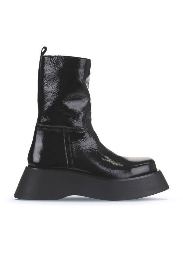 Siyah Kırışık Rugan Kadın Dolgu Topuklu Bot