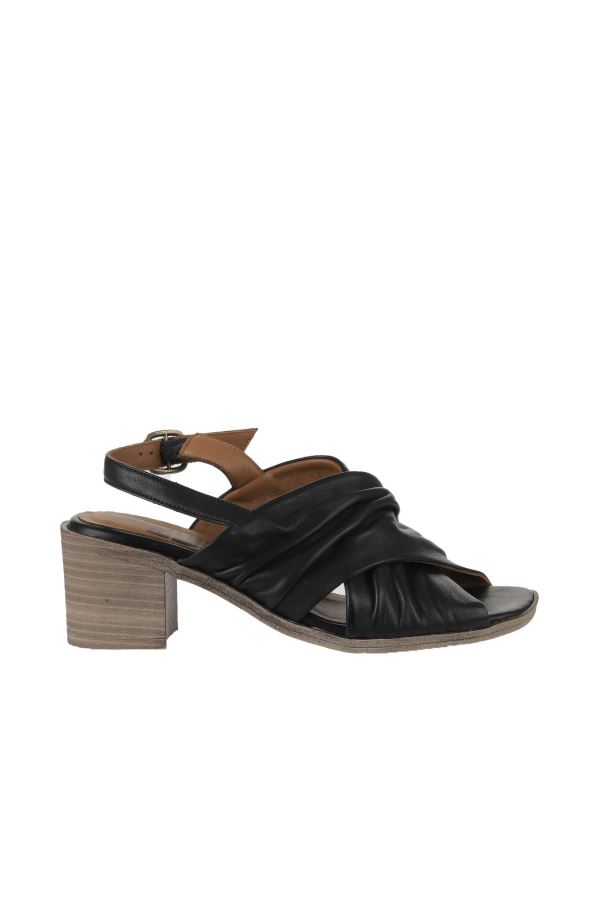 Siyah Deri Kadın Topuklu Sandalet