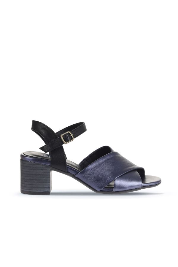 Lacivert Parlak Deri Kadın Topuklu Sandalet