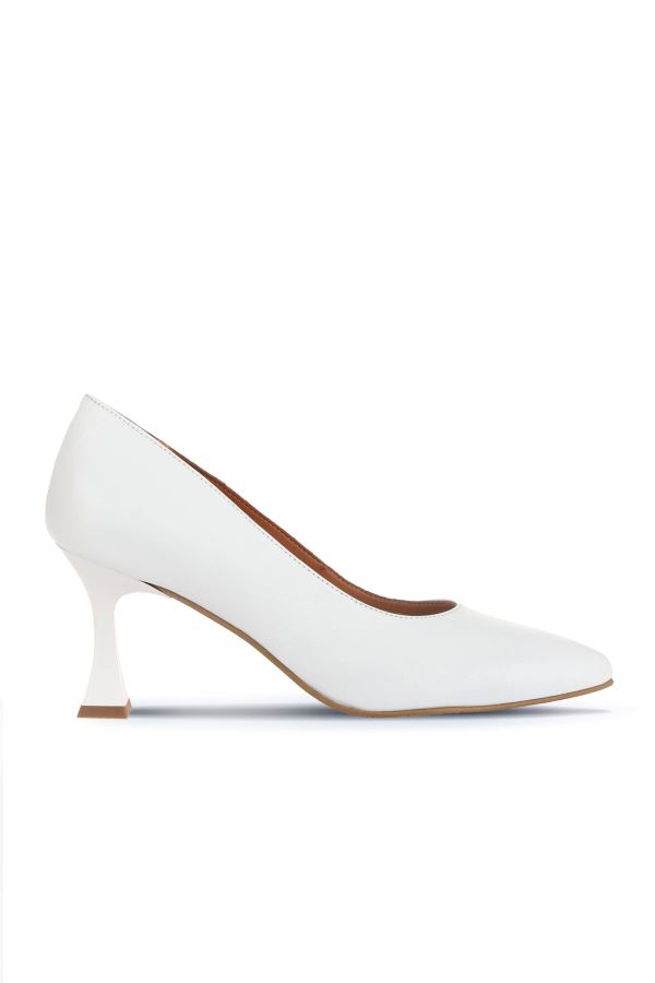 Beyaz Deri Kadın Topuklu Ayakkabı