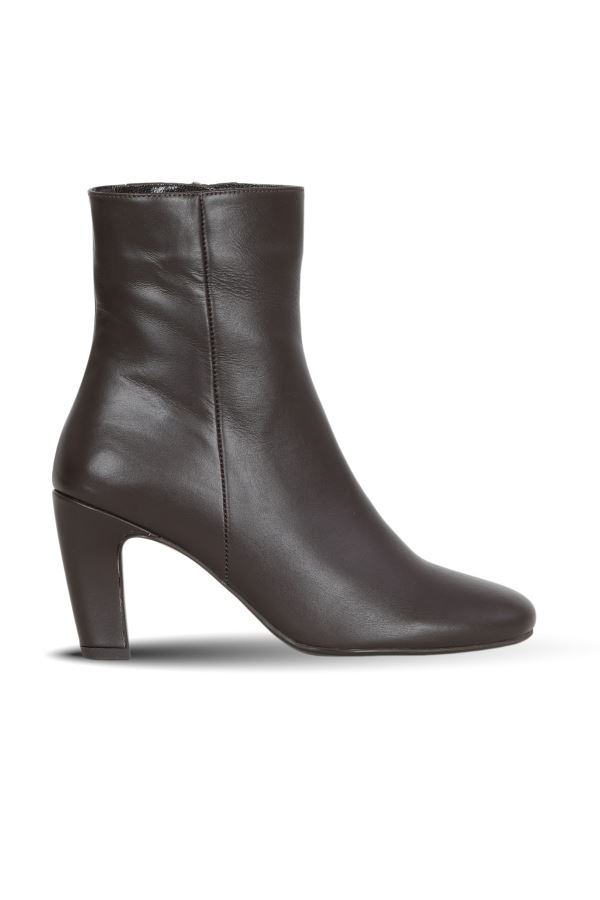 Kahverengi Deri Kadın Topuklu Bot