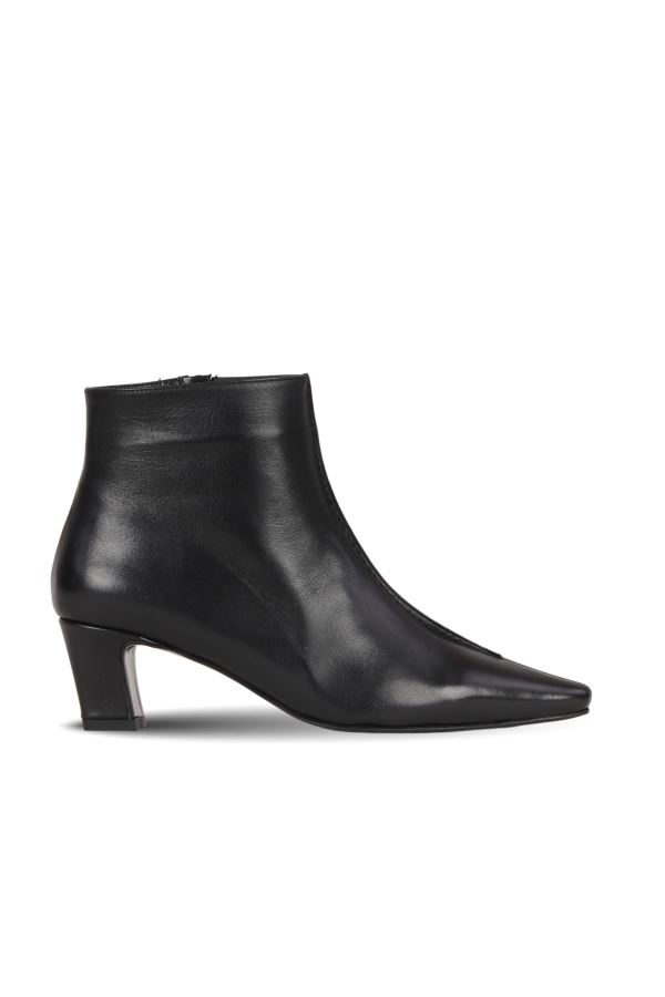 Siyah Deri Kadın Topuklu Bot