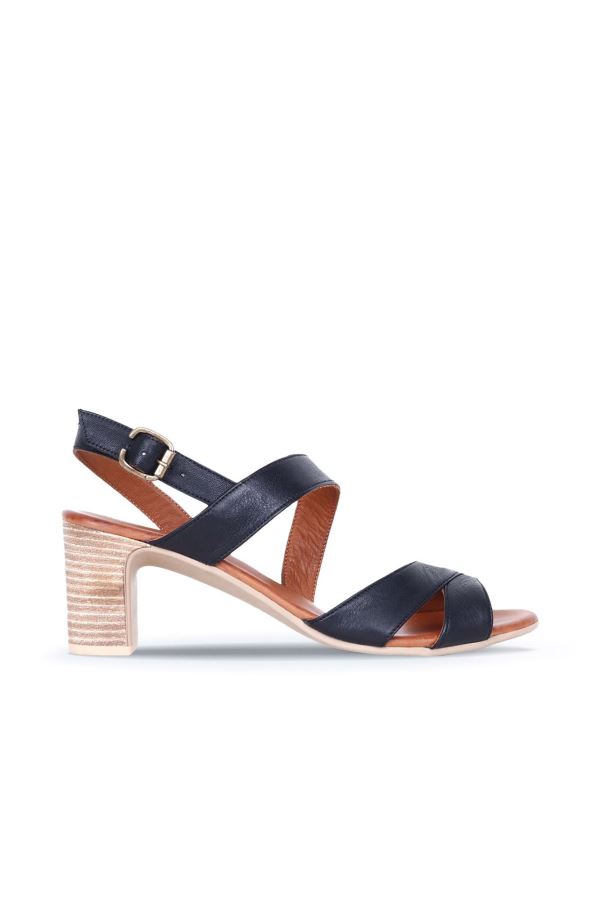 Siyah Khv-Bej Deri Kadın Topuklu Sandalet