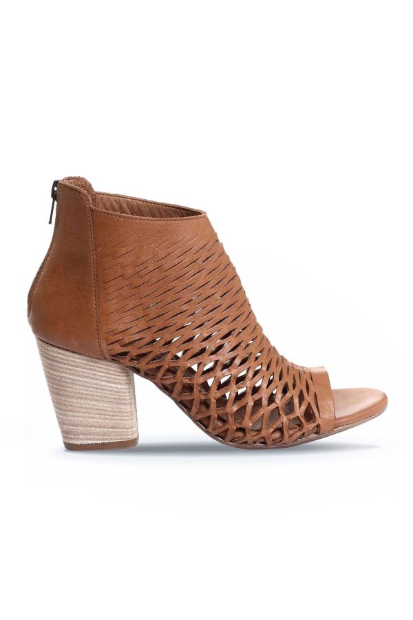 Kahverengi Deri Kadın Topuklu Sandalet