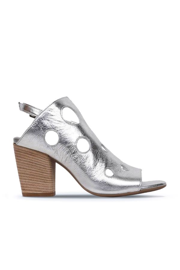 Gümüş Deri Kadın Topuklu Sandalet