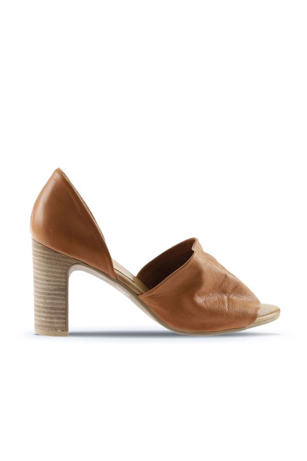 Taba Deri Kadın Topuklu Sandalet