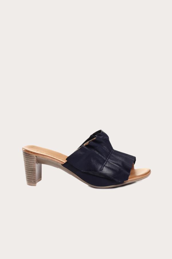 Lacivert Deri Kadın Topuklu Terlik
