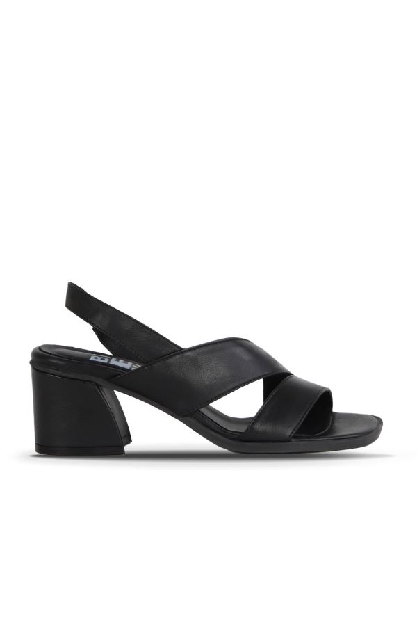 Siyah Deri Kadın Topuklu Sandalet