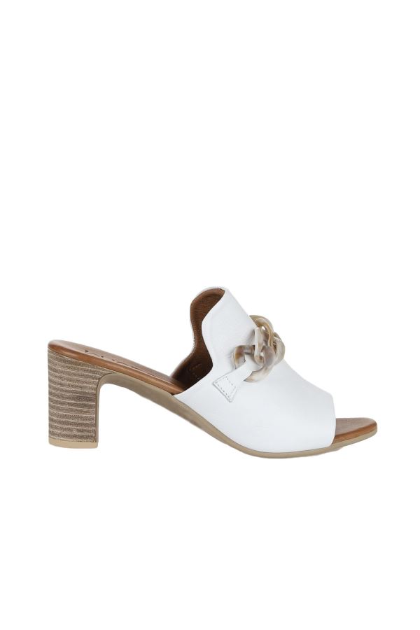 Beyaz Deri Kadın Topuklu Terlik 