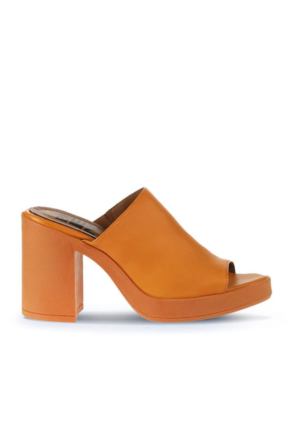 Turuncu Deri Kadın Topuklu Terlik