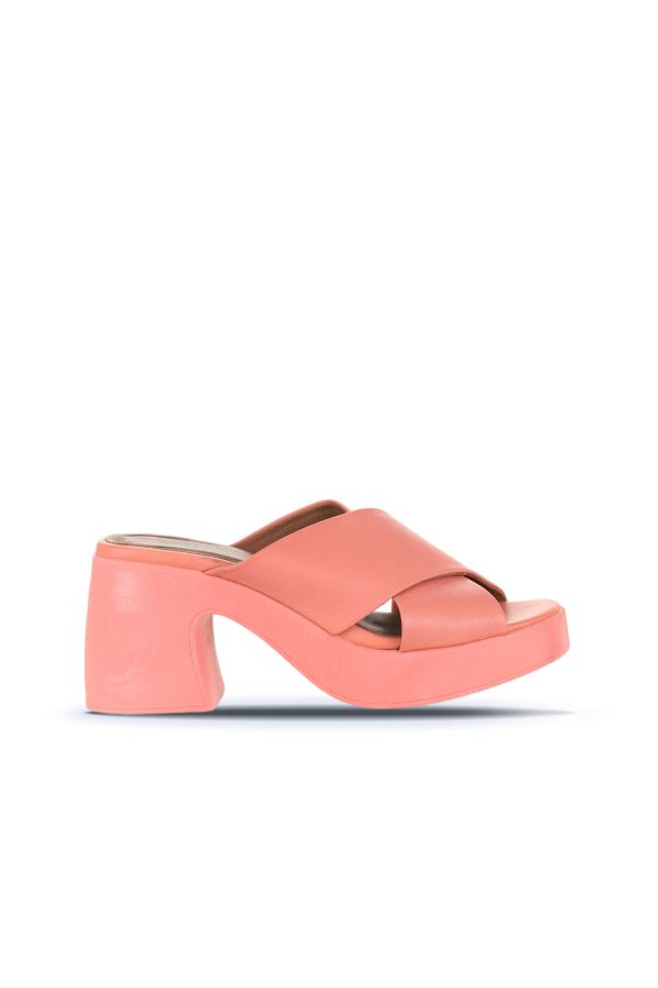 Mercan Deri Kadın Topuklu Terlik