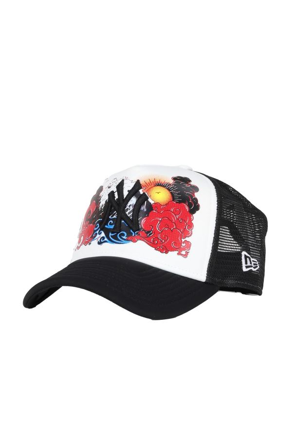 Beyaz New Era 27 NEW ERA MLB GRAPHIC TRUCKER NEYYAN WHIBLK
